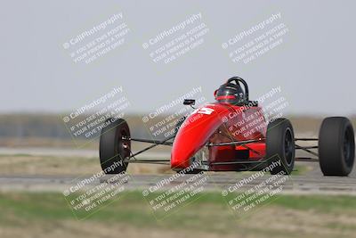 media/Oct-25-2025-CalClub SCCA (Sat) [[34c778dfbe]]/Group 6/Qualifying/